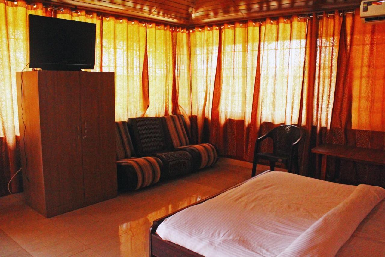 Cs County Resort Sakleshpur Exterior foto