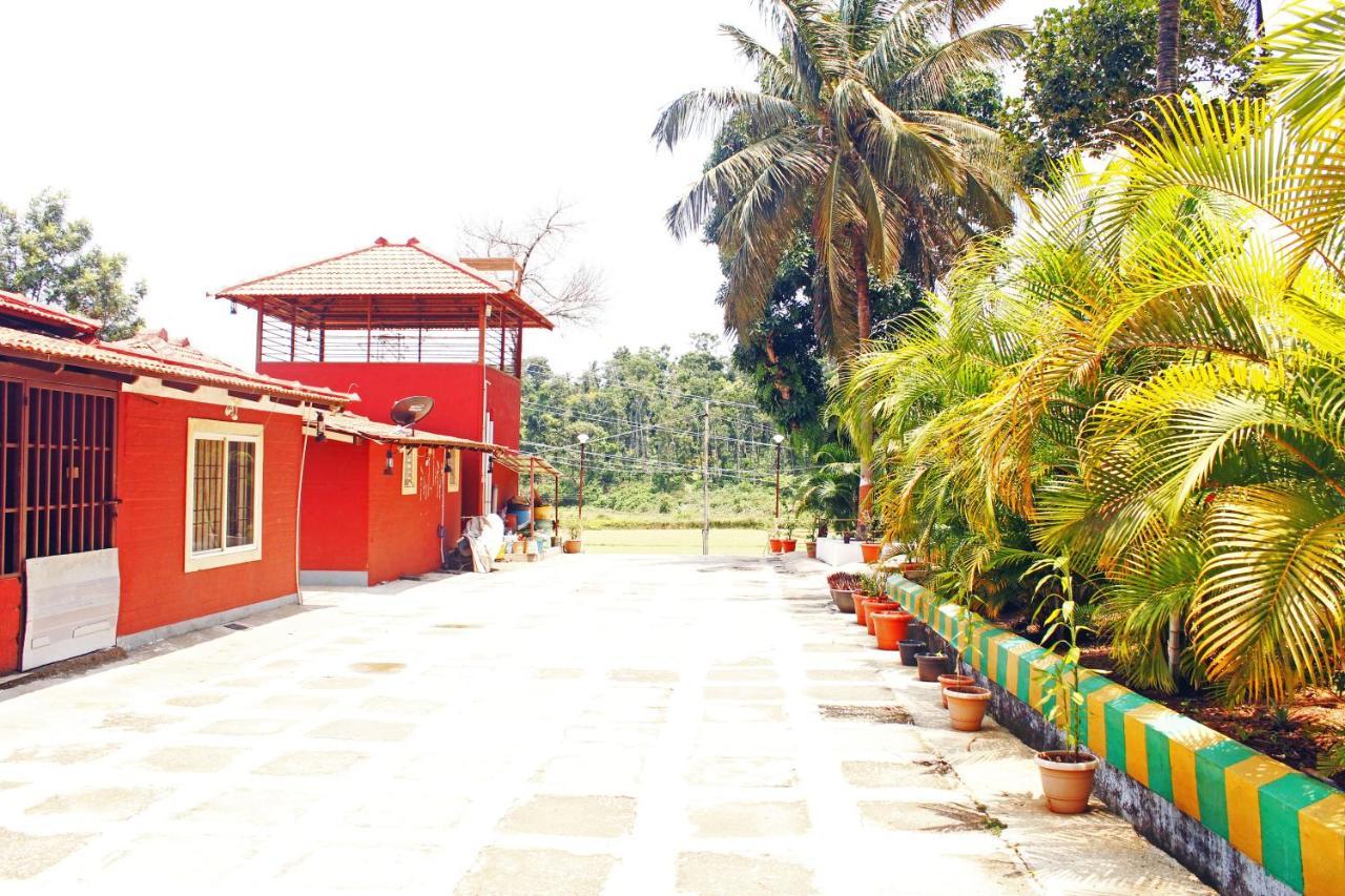 Cs County Resort Sakleshpur Exterior foto